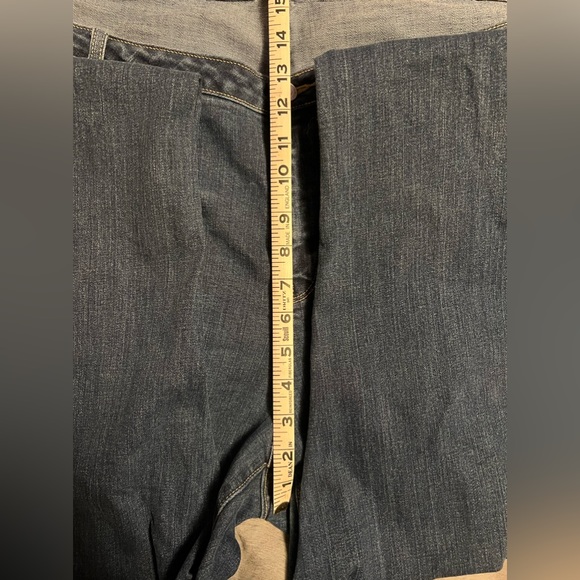 Old Navy jeans - Picture 6 of 6